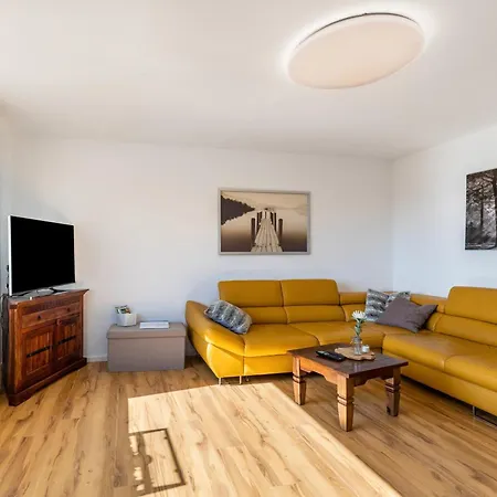 Apartment Frank