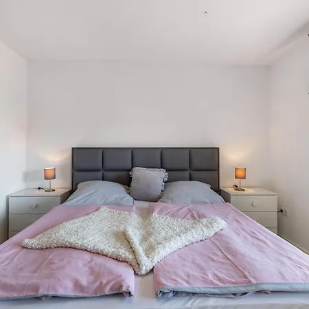 Apartment Frank Sundern
